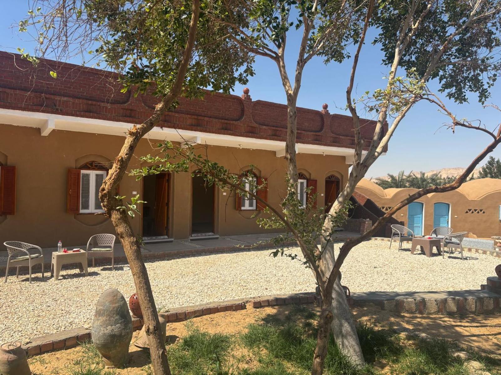 Beir El Gabal Hotel Al Qasr Exterior foto